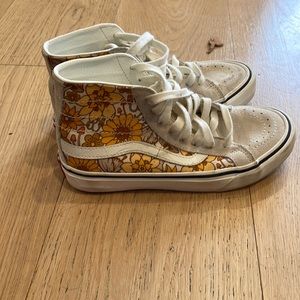 Floral Vans Size 6.5